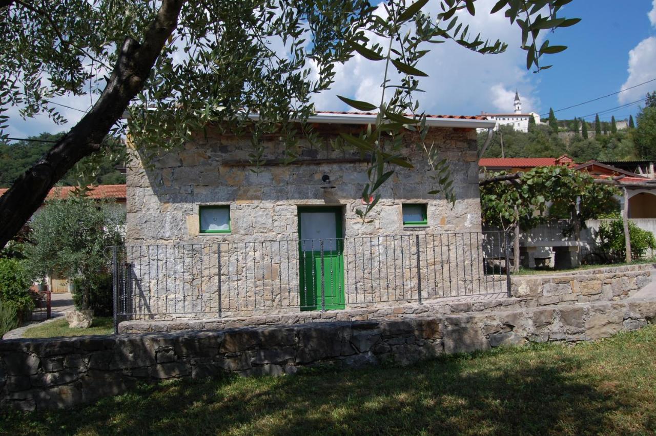 Apartma Hiska Dobravlje Exterior foto